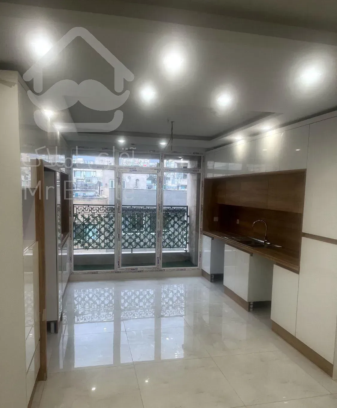 115 متر 2 خواب فول نوساز لوکس