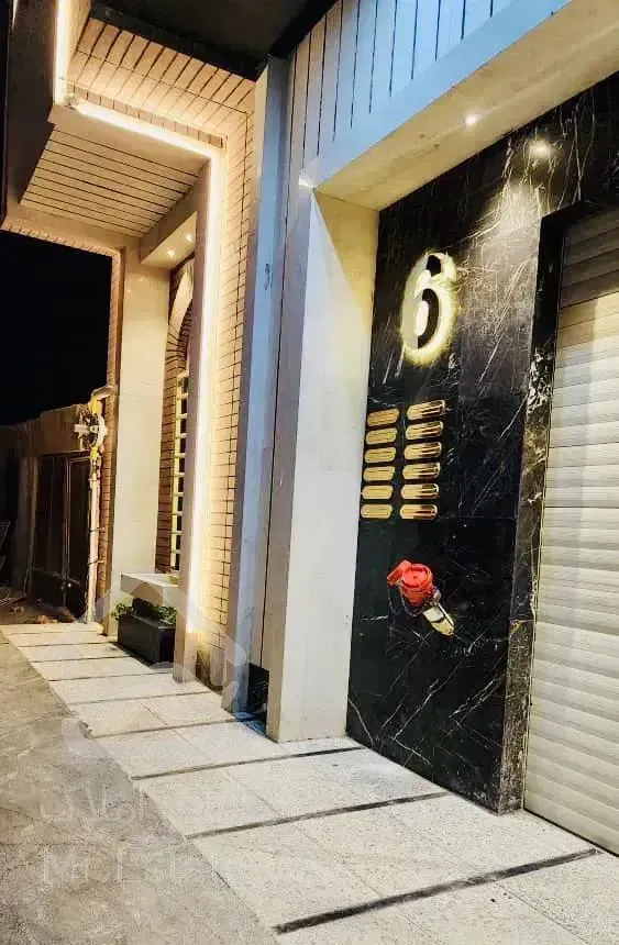 واحد نوساز  سه خوابه مدرن وخاص