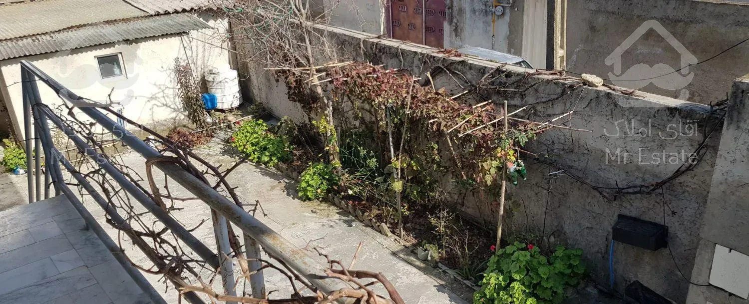 سویت حیاط دار تمیز و مرتب