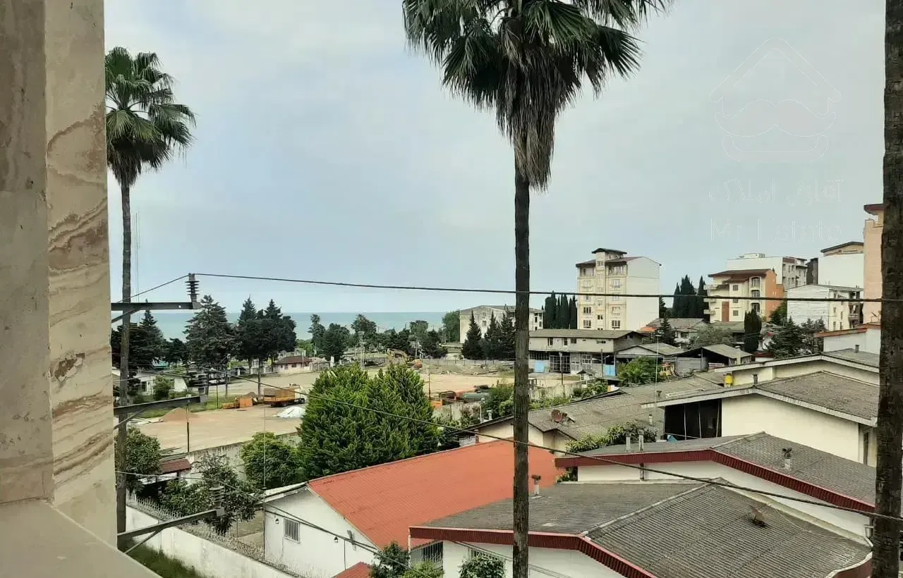 آپارتمان ۱۳۰ متری منطقه برند نوشهر ویو دریا