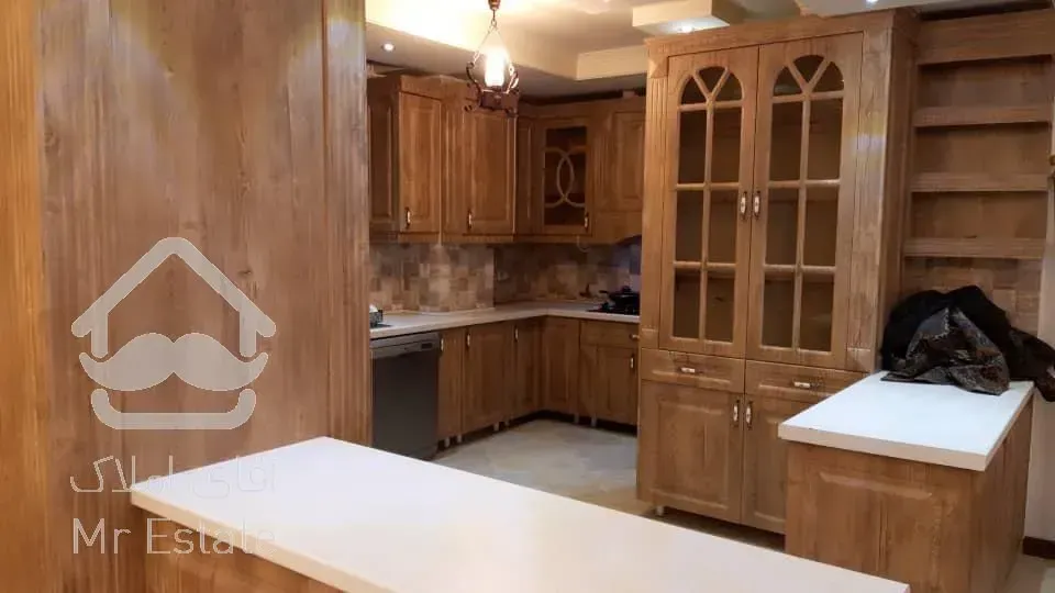 اجاره و رهن آپارتمان ولنجک 165  متر شیک