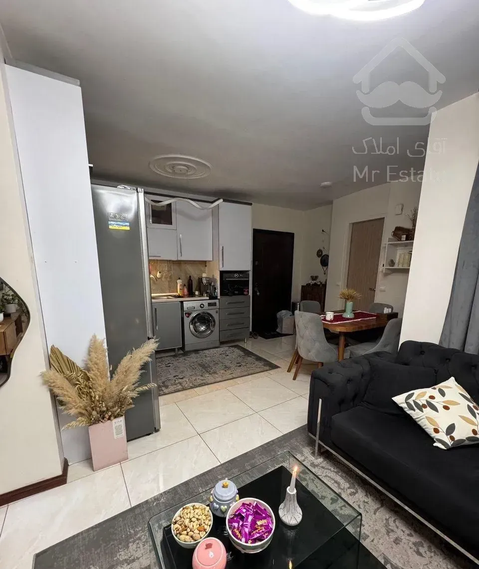 فروش واحد ۶۱ متری بازسازی کامل