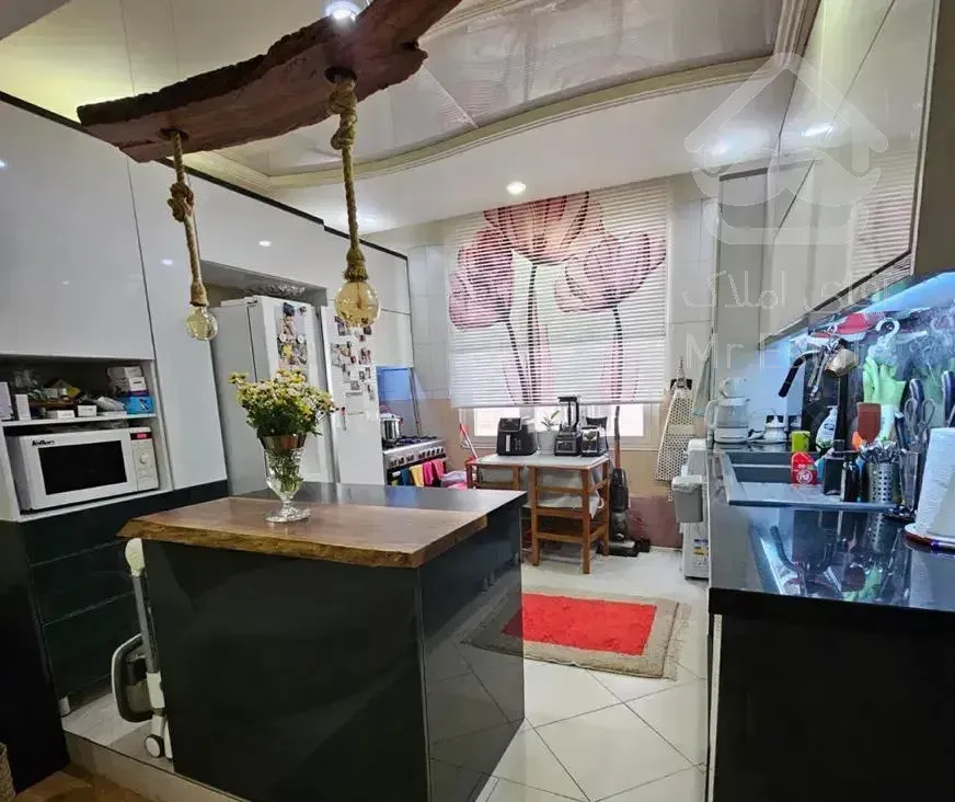 ۶۸ متر ۲ خواب فول باسازی نما تراورتن ۶ واحدی