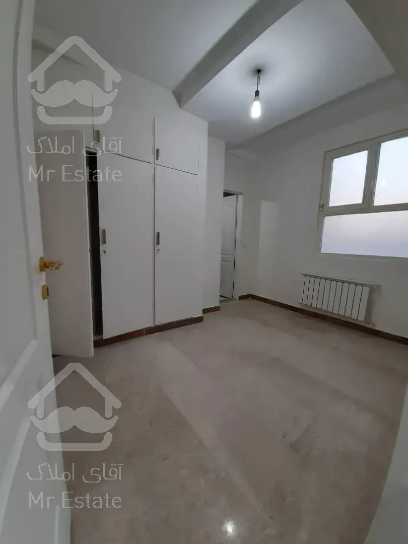 ۵۰ متر خوش نقشه