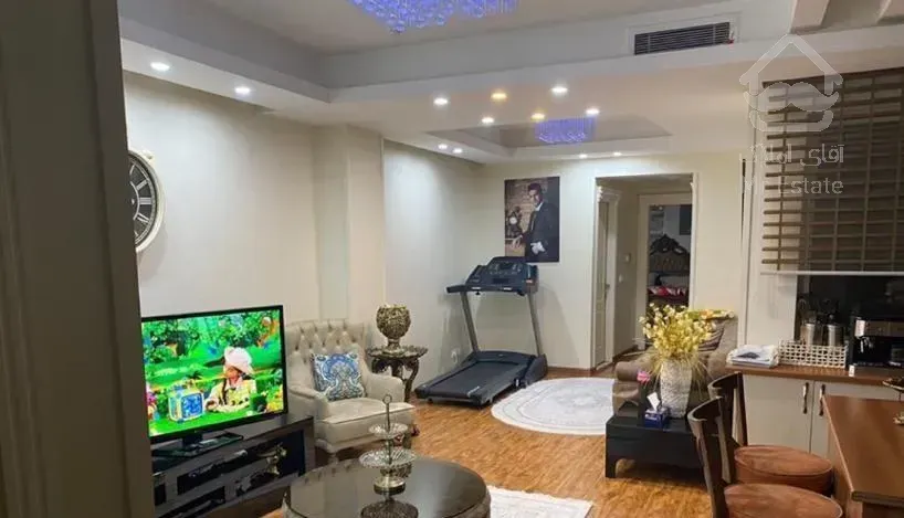 نیاوران/۹۰متر ۲خواب طبقه ششم