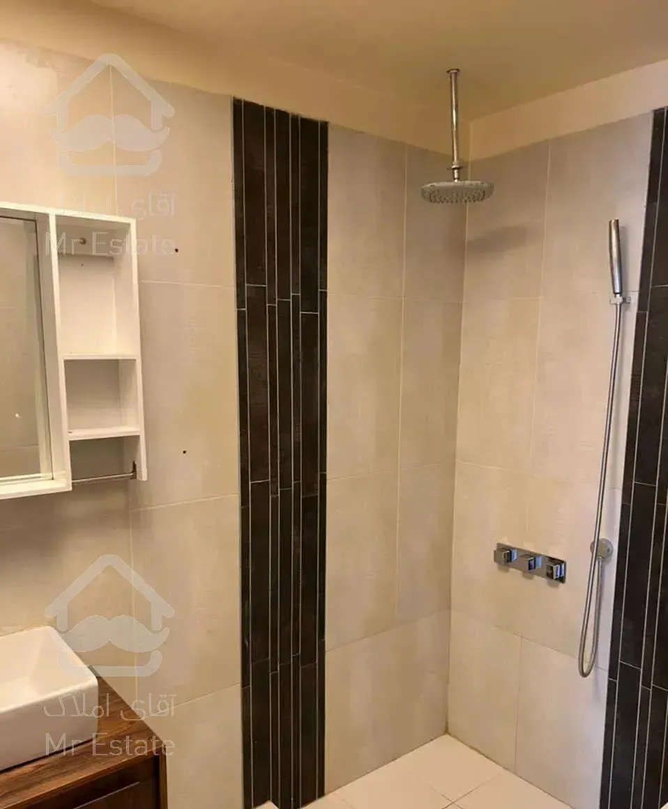 آپارتمان ١٣٥ متری ٣ خوابه