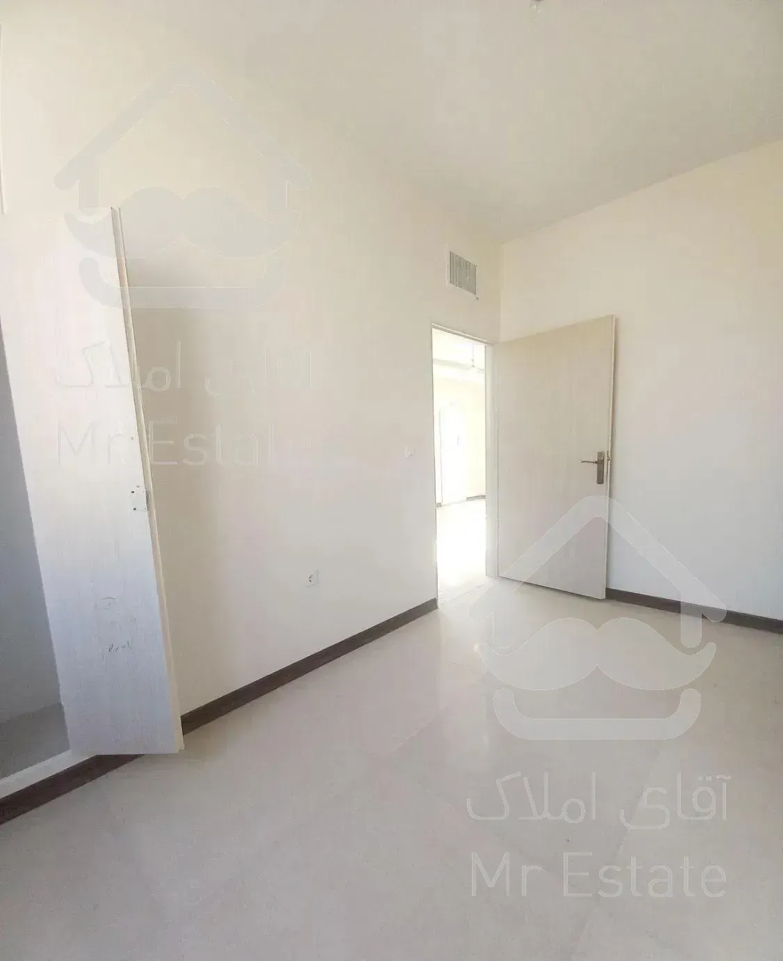 آپارتمان ۱۰۰متر سالن پرده خور نوساز بلوار اسدی