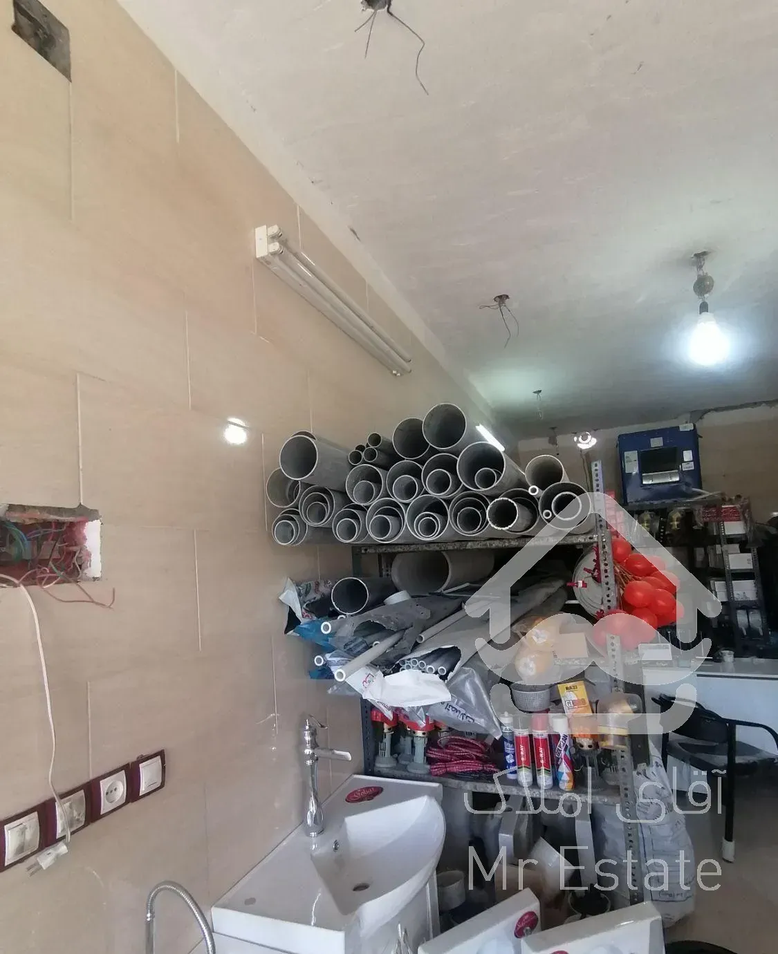 کلیه کارای ساختمان اب، برق، گاز، و انواع لوازم