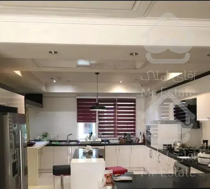 ٨٥ متر / کوى بیمه / سالن پرده خور