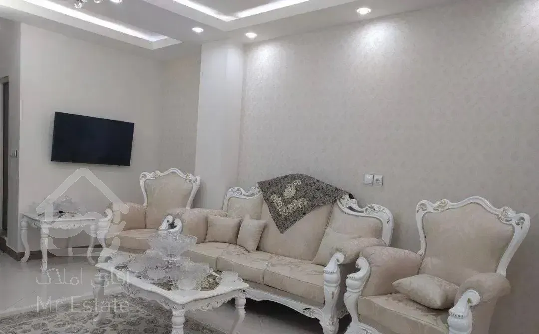 واحد ۷۵ متری فول امکانات