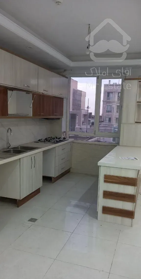 ۱۰۰ متر ۲ خوابه نوساز اکباتان/کوی بیمه