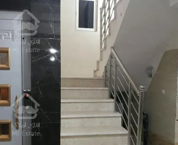 آپارتمان ۱۱۱متر شهرک آزادگان هشتگرد