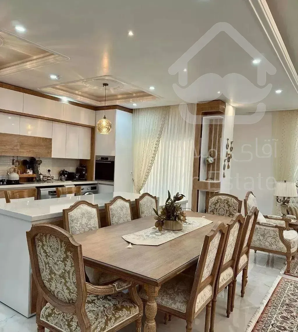 ۱۰۲متری در حدکلیداول/ سالن‌جلو/ ۲ تراس