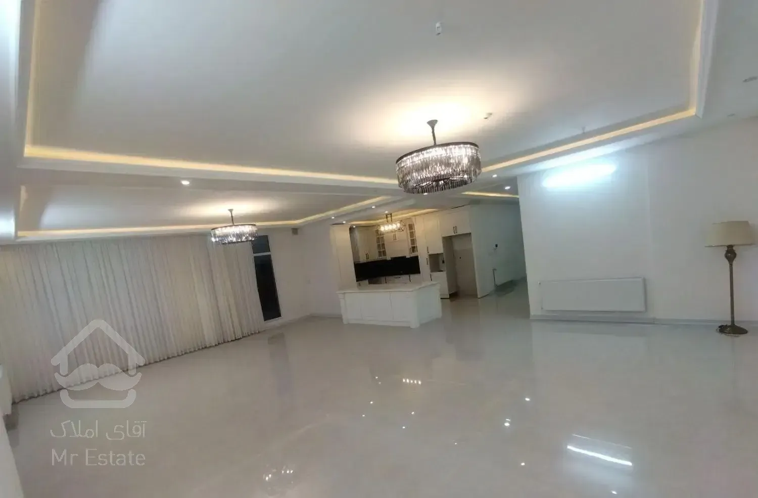 ۲۲۰ متر لوکس و مجلل با ۶۰متر تراس طبقه ۵