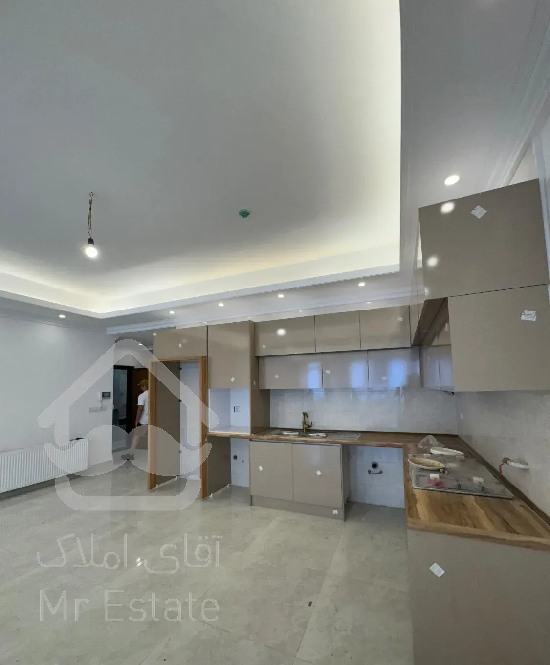 برندِ یکِ *دریاسر / سازنده‌بنام / آماده تحویل