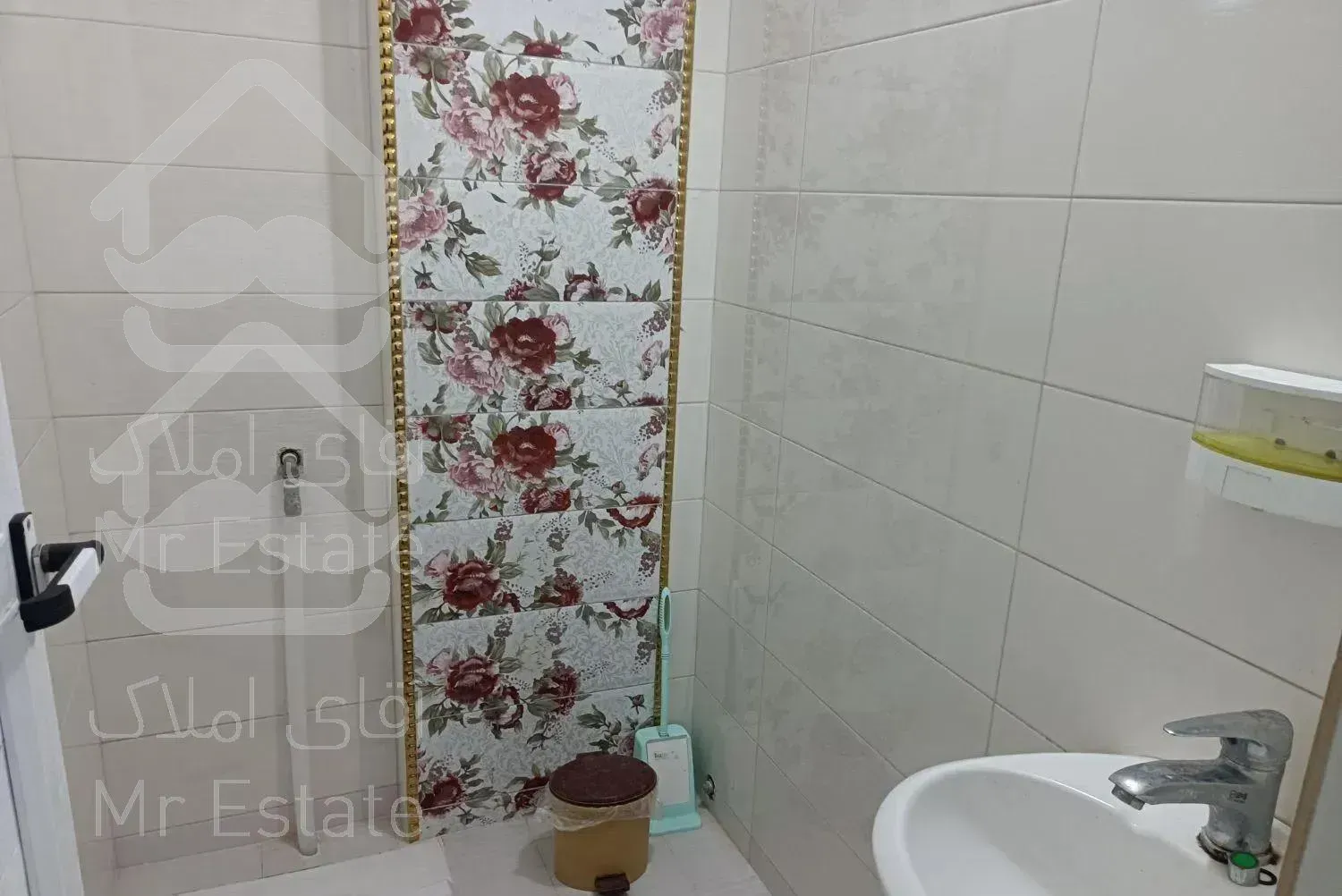 ویلا دوخواب حیاط باغی نوساز