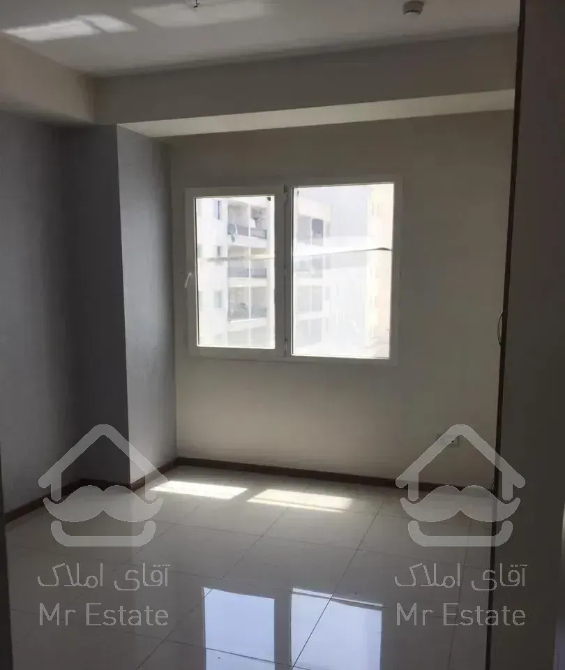 120متر . تاپ لوکیشن . 3خواب . هروی