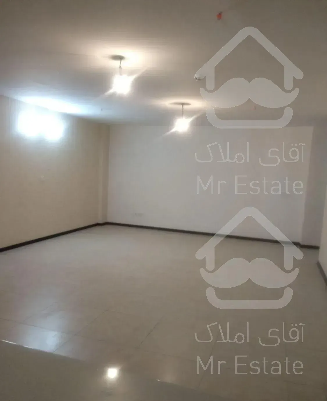 آپارتمان ۹۷ متری دو خوابه