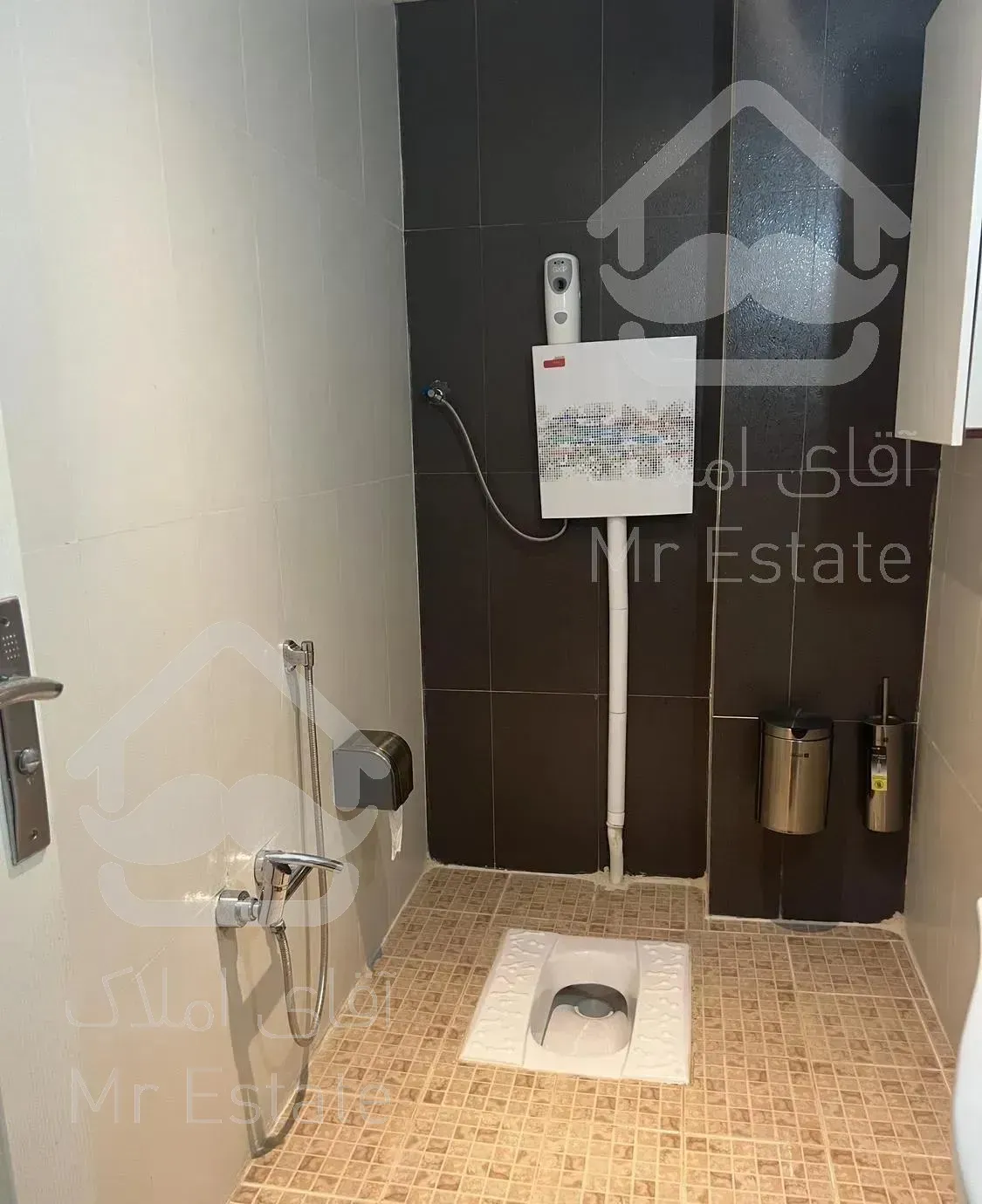 ۱۰۰ متر / فول امکانات /  مشرف به پارک