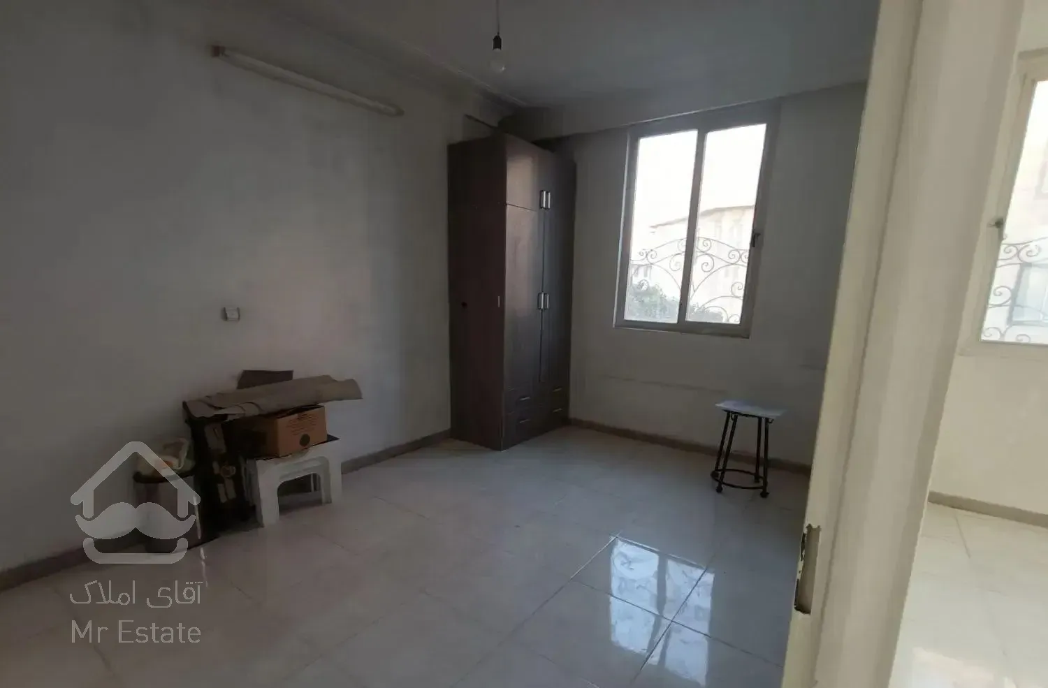 آپارتمان60متر/4واحدی/طبقه2/سینا/املاک ماهد