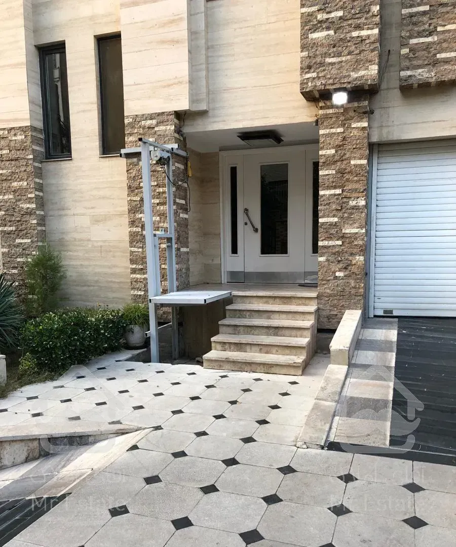 اپارتمان ۱۰۵ متری