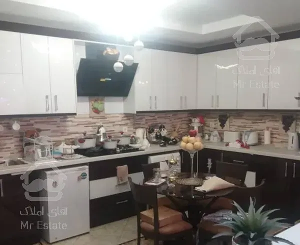 اپارتمان 145متری/شیک وبدون نقص/گلستان