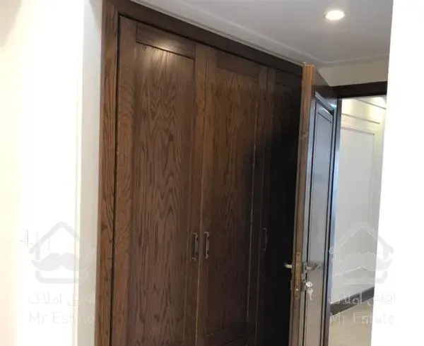 سعادت آباد 130متر (۳ خوابه) ۲ پارکینگ سندی