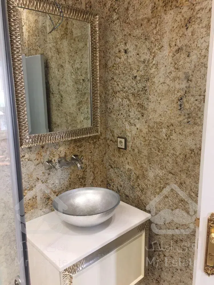 ۴۵۰ متر گلستان شمالی دور از هیاهو