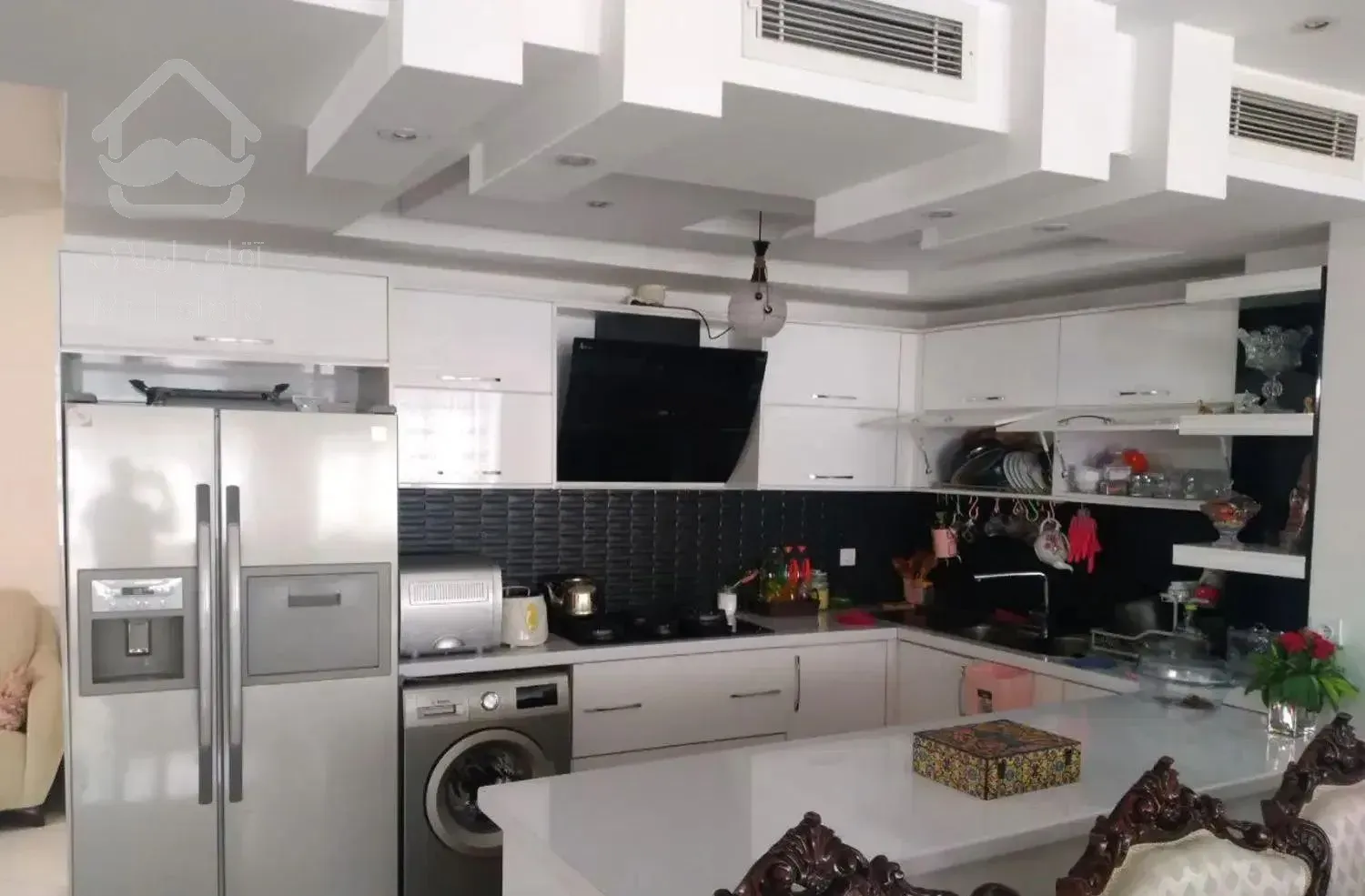 ۸۸ متر دو خواب ( امیرآباد شمالی)