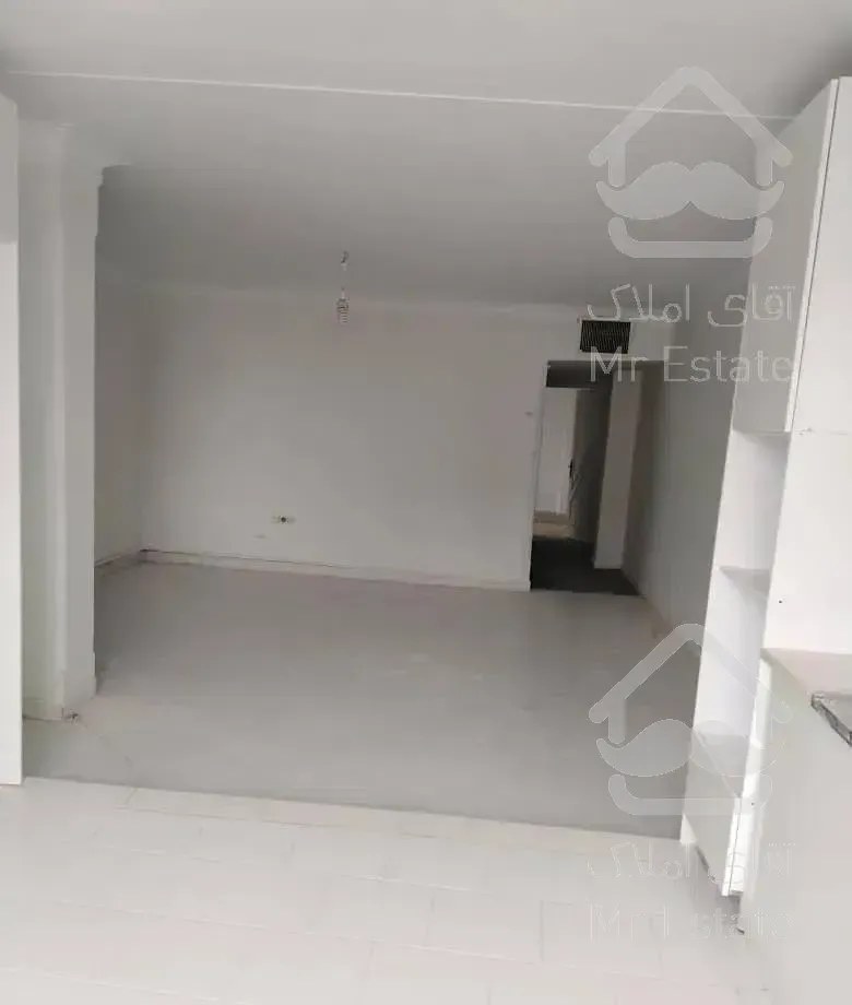 آپارتمان زیباو بازسازی شده، در آزادگان،جنگلبانی