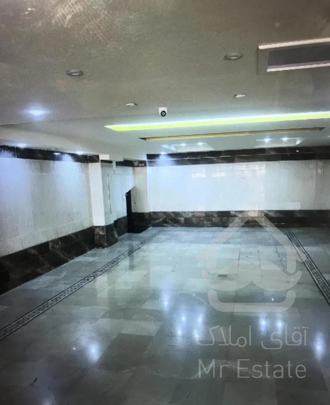 دو خواب ۱۰۰ متر و نورگیر