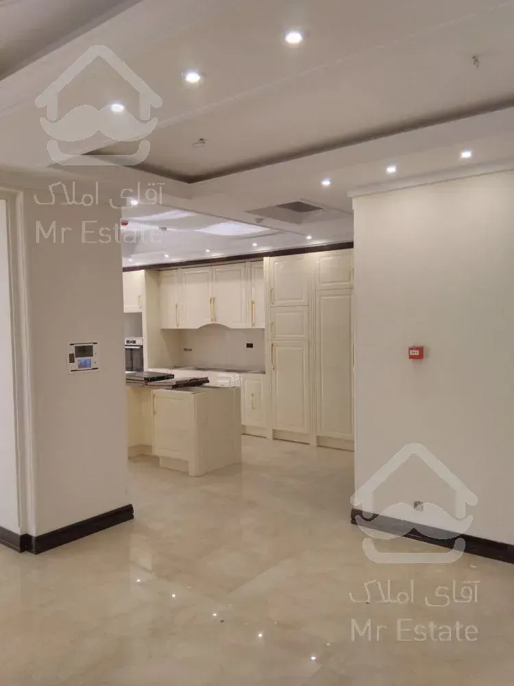 خرید آپاتمان 265  متری در بهترین لوکیشن منطقه با تراس قابل چیدمان