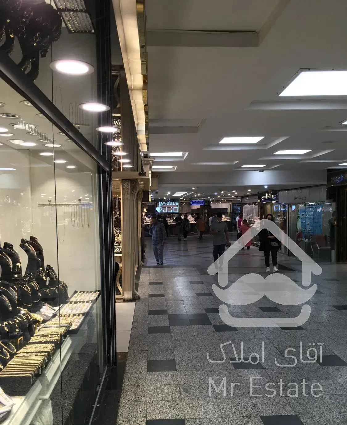 ۱۴متر/پاساژ بوستان/ بازار طلا/ قلب راهرو اصلی
