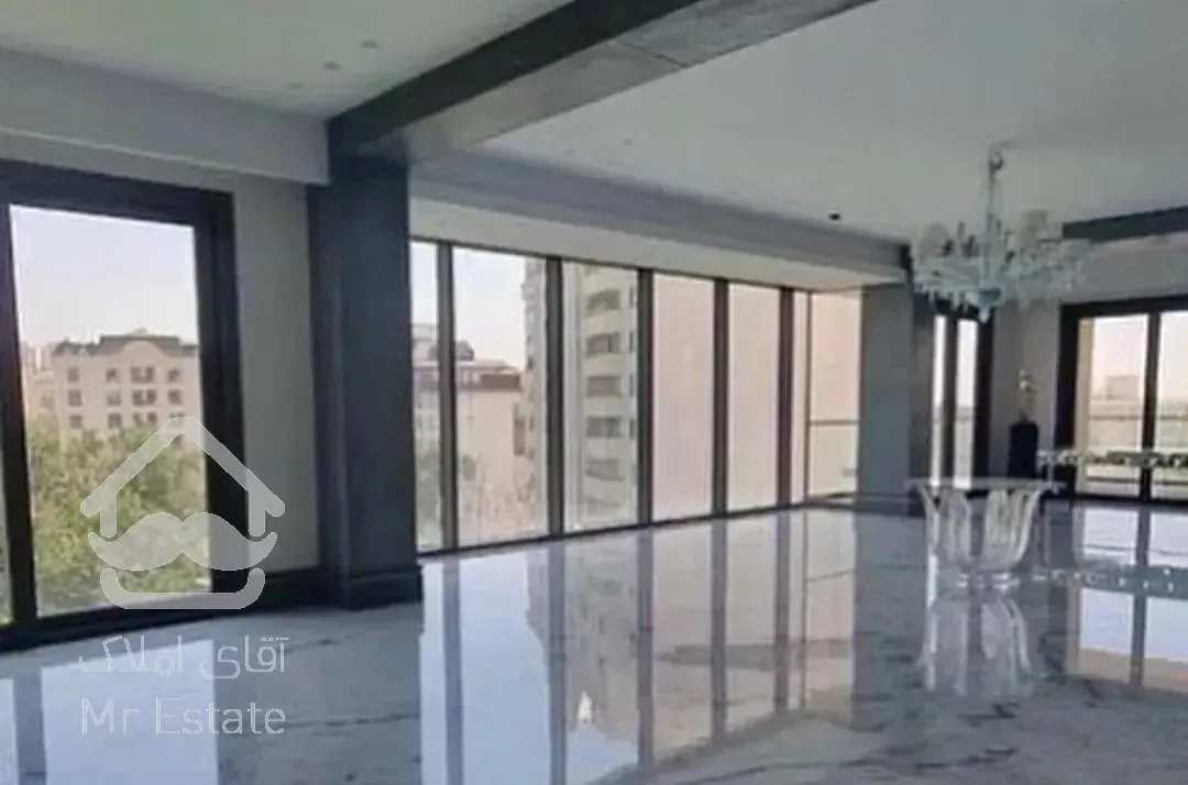 ۲۱۰ متر / ۳ خواب /  مشاعات در منطقه