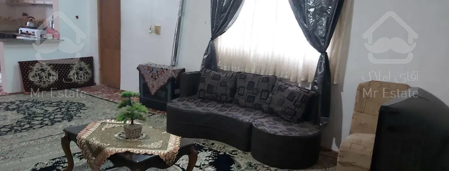 خانه ای ویلای حیاط دار با تمام امکانات مرتب