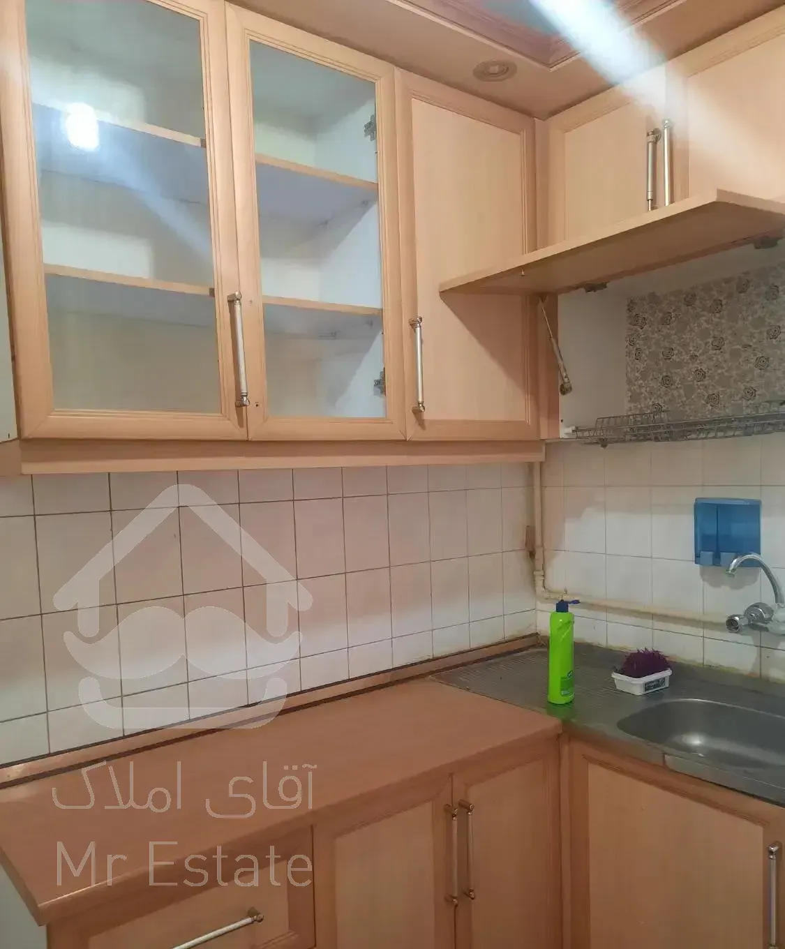 اجاره سوئیت ۴۰ متری طبقه ۳ قیمت مناسب و نقلی