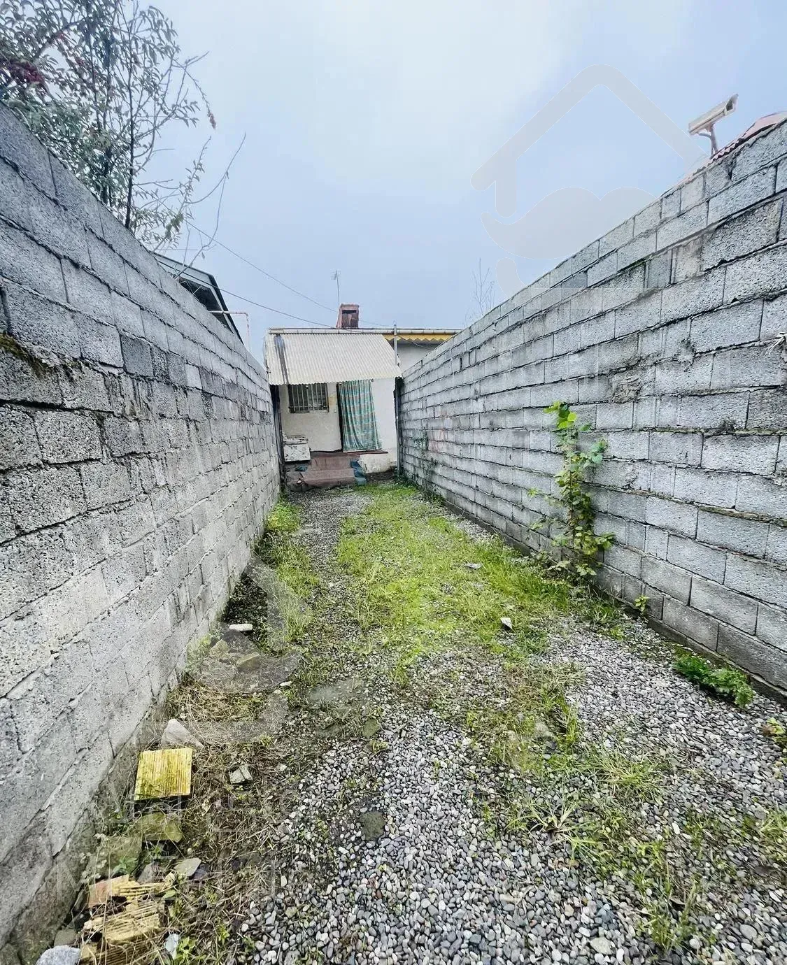 فروش ویلایی ۲۹۵ متری/سند دار در جاده لاهیجان