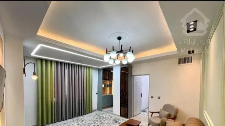 ۴۵ متر/ کمیل/ فول امکانات/ سالن پرده خور