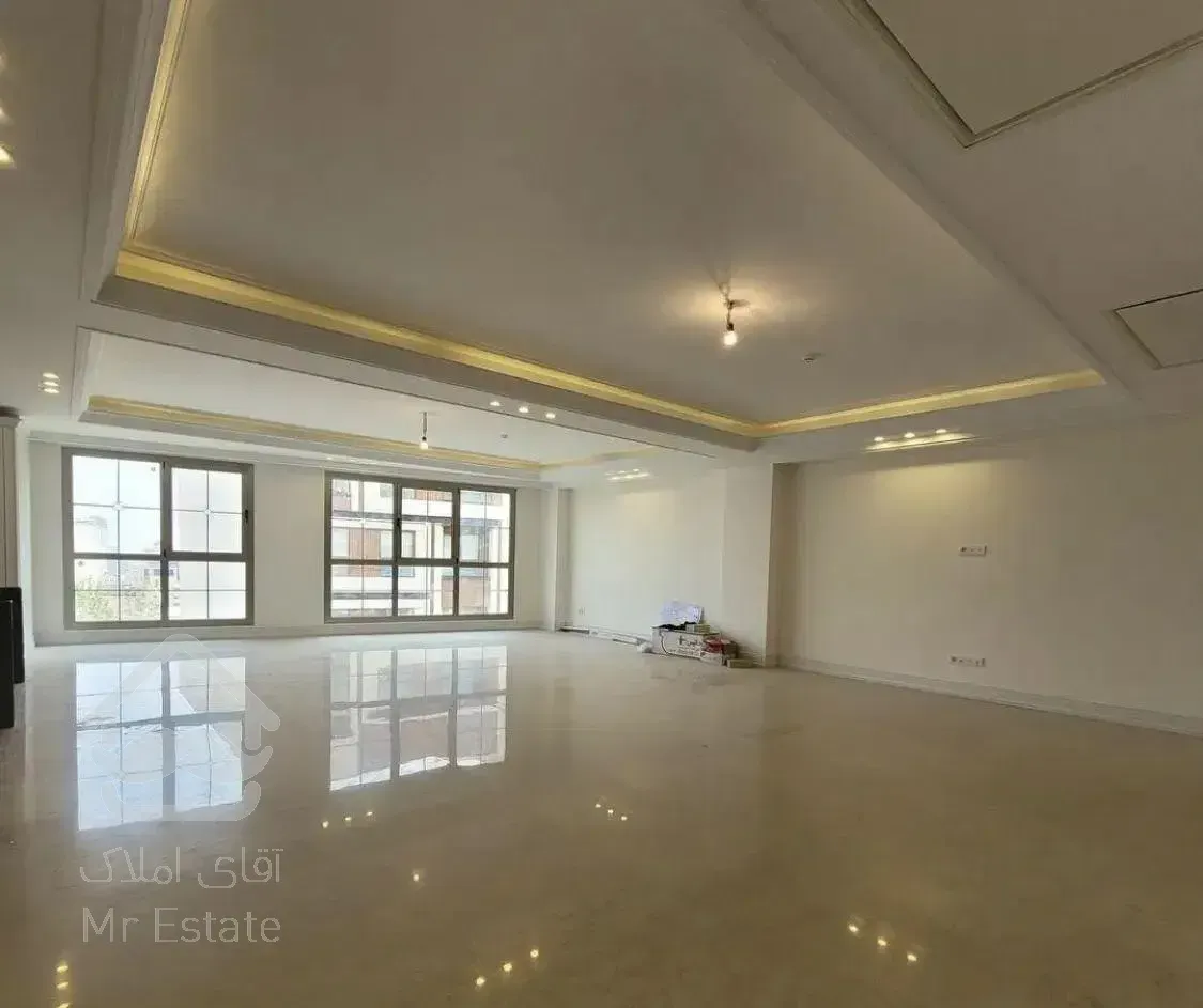 شاهکارمعماری،منطقه اعیان نشین،آلاله شرقی