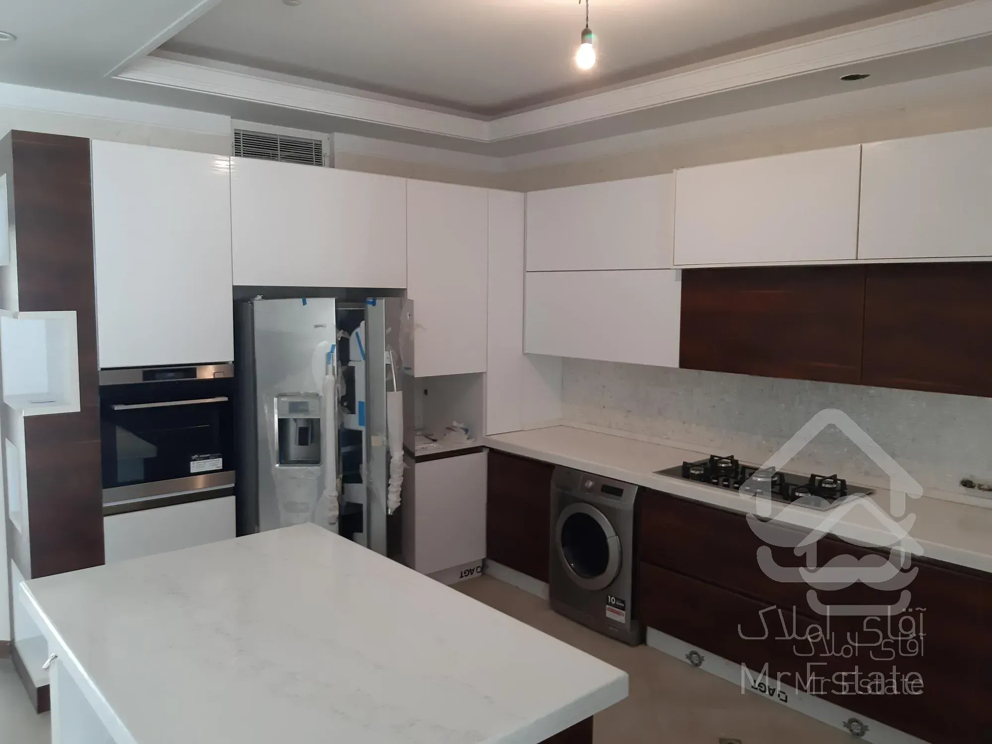 خریدآپارتمان۱۶۰متری اجودانیه نوساز کلیدنخورده ویو ابدی تراس بدون مشرف فول فرنیش