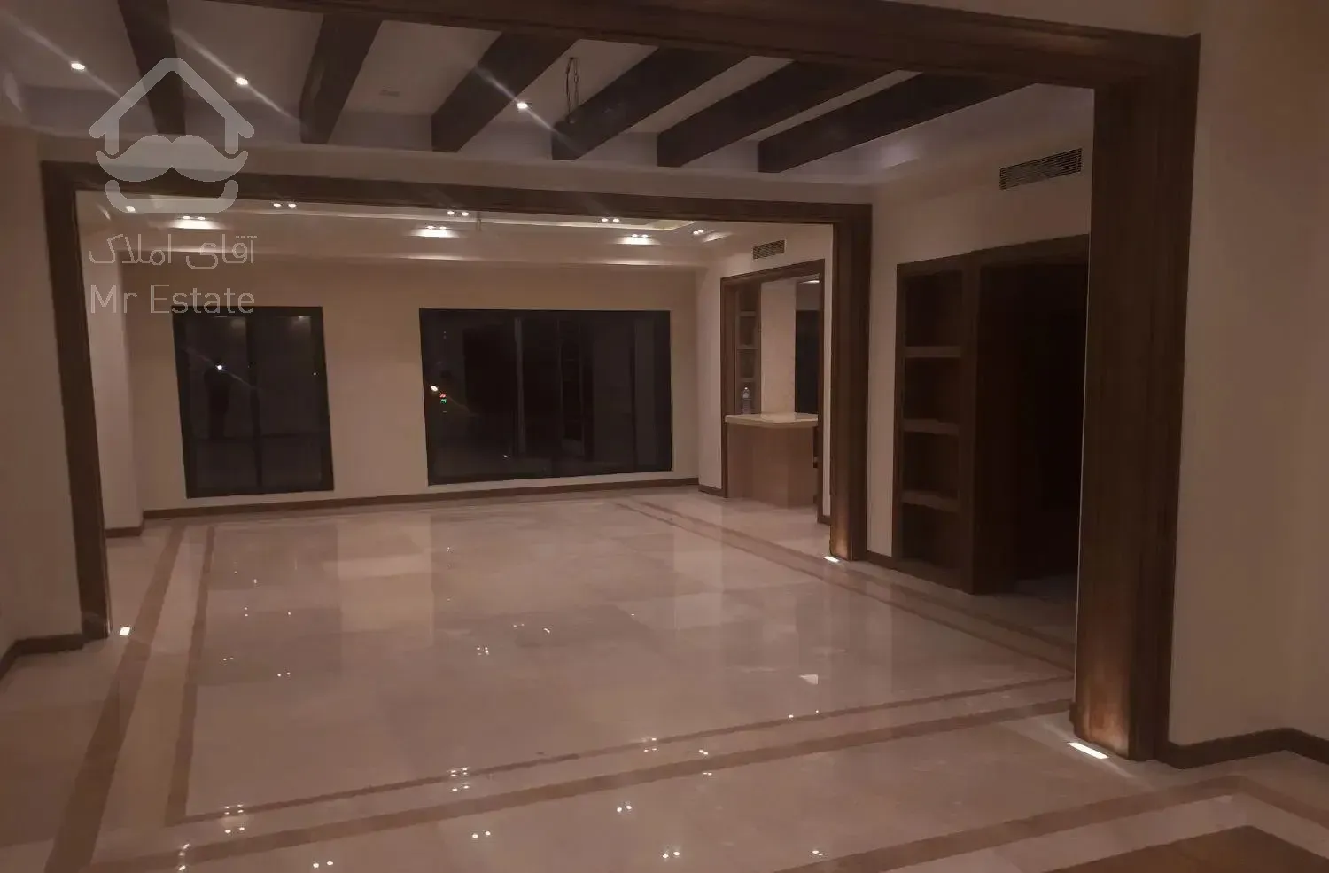 ۱۸۵متر مرزداران سپهر فرد .با لابی