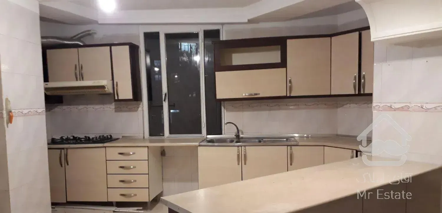 اپارتمان  ۸۴متری  ۲خواب  تک واحدی