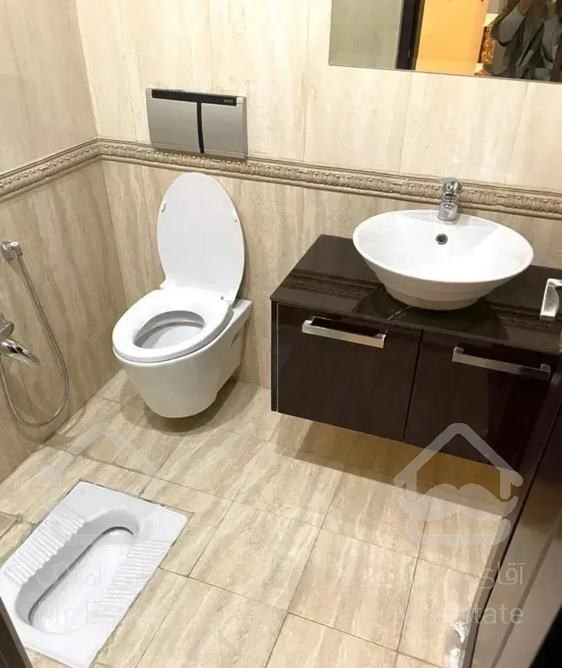 ۱۷۵متر ۳خواب کامرانیه تک واحدی فول