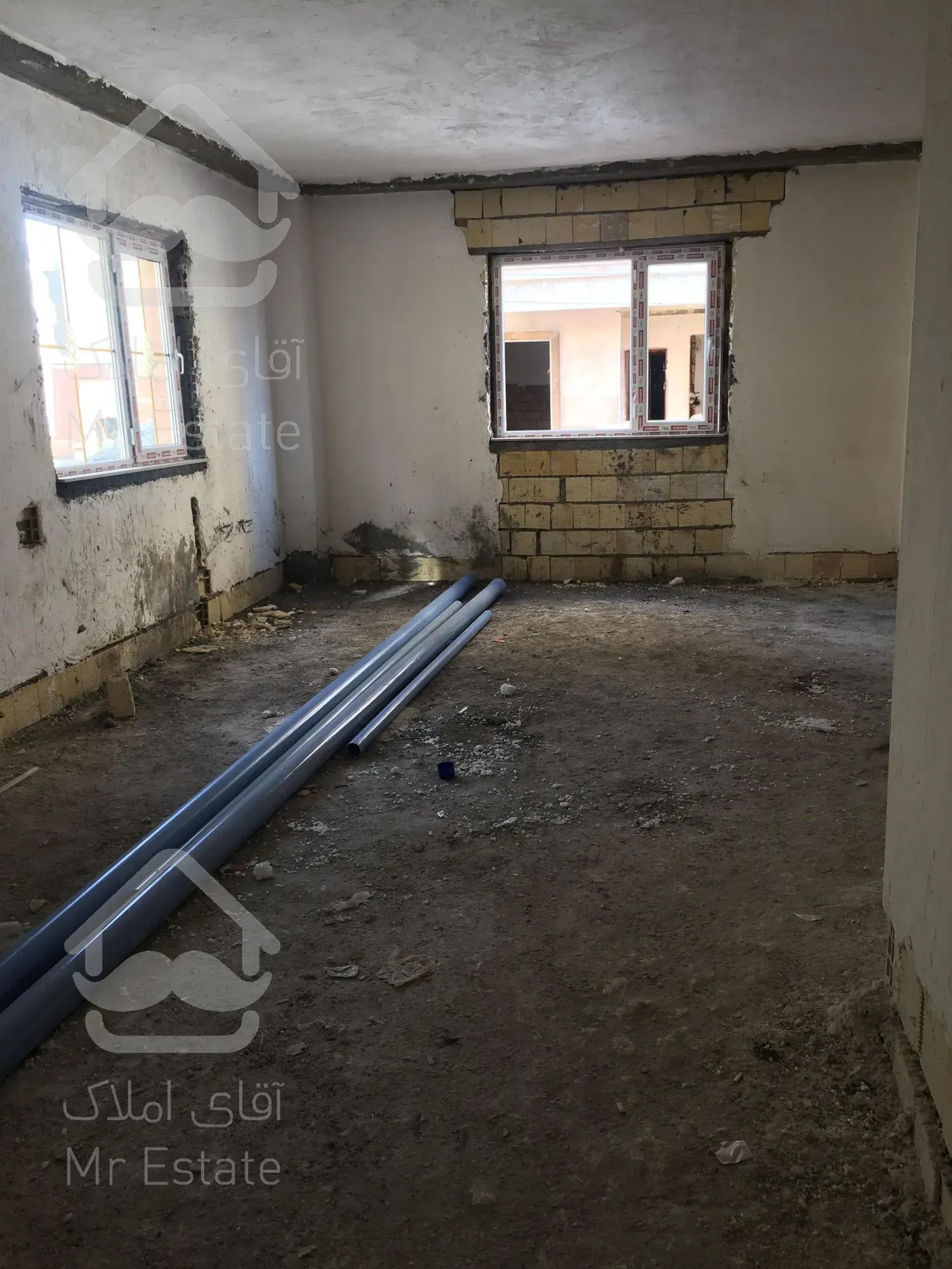 125متر آپارتمان قلیپور پشت بیمارستان پارس