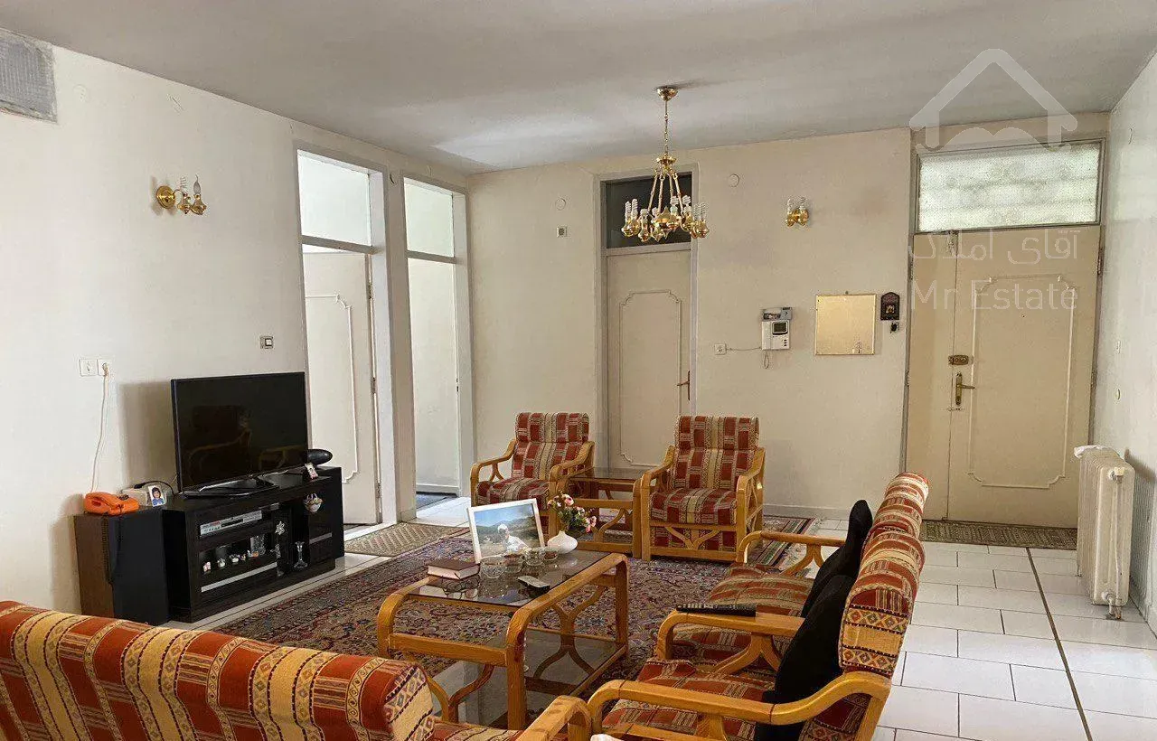 فروش آپارتمان ۱۵۶متری تهران‌ویلا/ ۳خواب / تک‌واحدی