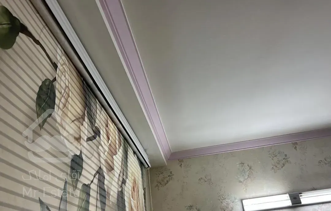 واحد ۱۳۰ متری فول امکانات