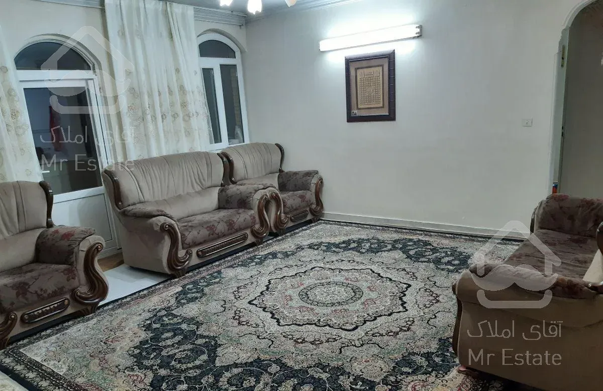 آپارتمان ۸۶ متری طبقه اول شهید باقری