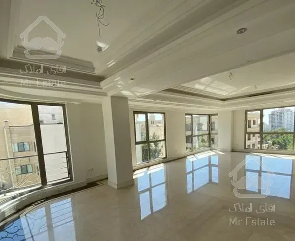 200 متر کامرانیه دو نبش با پنجره قدی