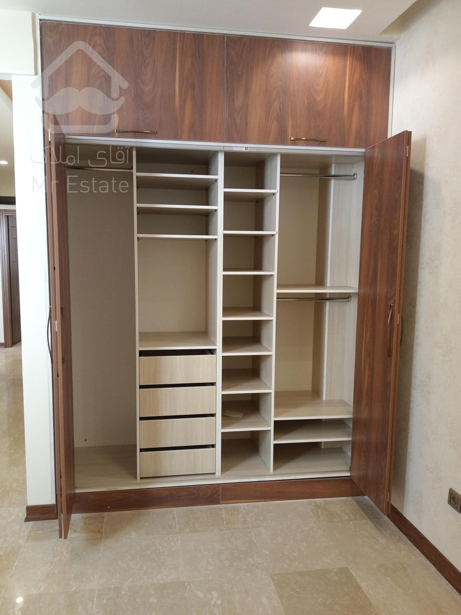 آپارتمان 170 متری ، روف گاردن ، 2 پارکینگ