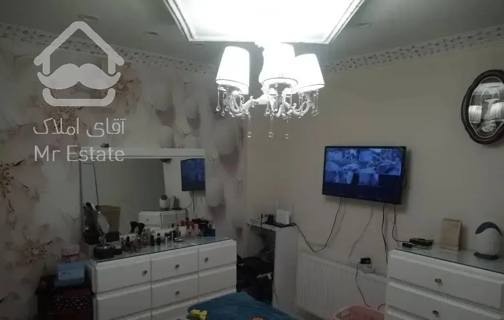 ۱۰۳متر آپارتمان و ۵۳ متر استخر لواسان بزرگ